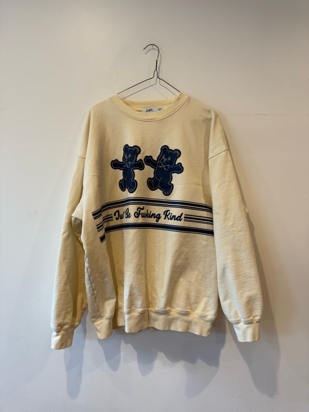 Mayfair group be kind Graphic Teddy Sweatshirt